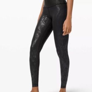 Lululemon limited edition black foil wunder under leggings / yoga pants
